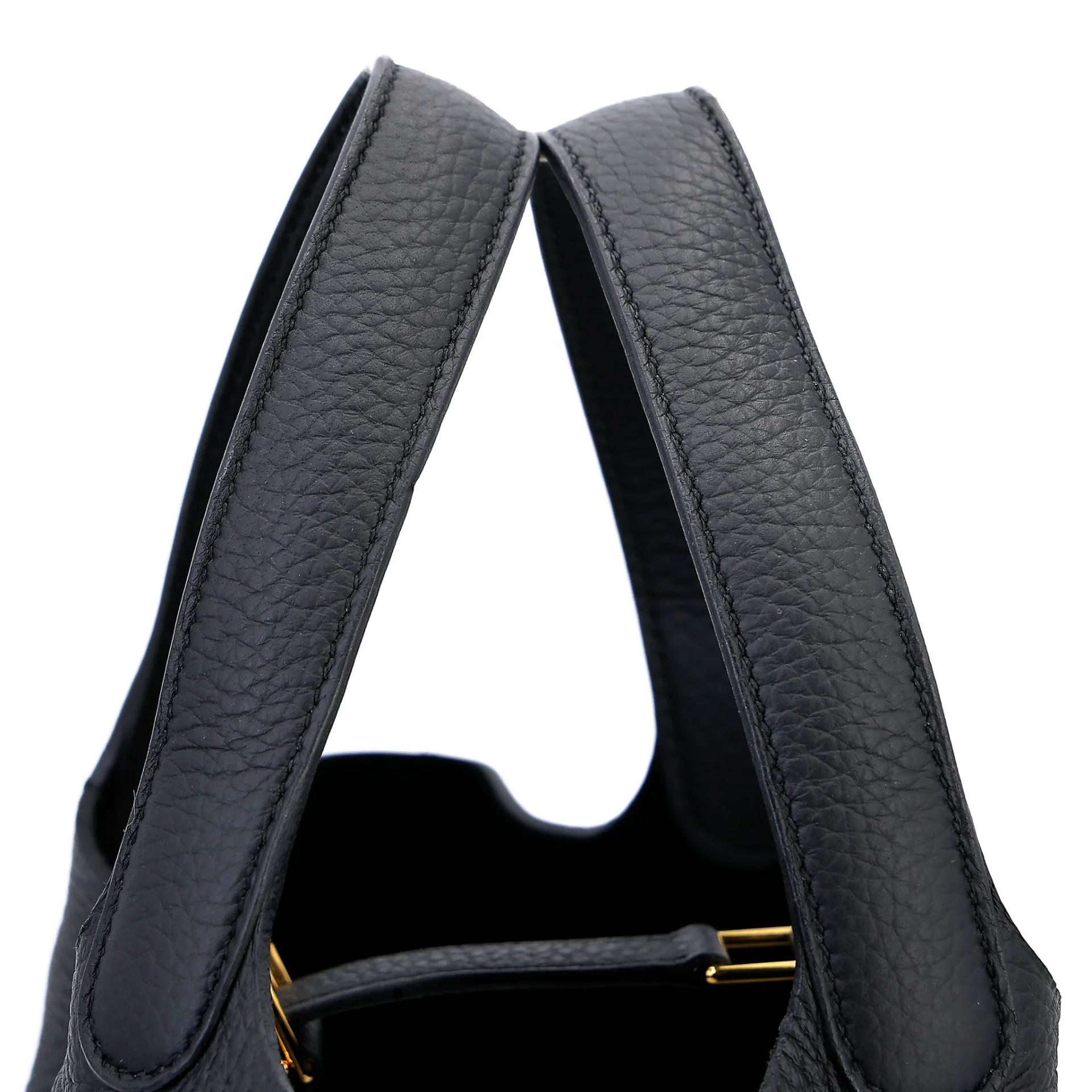 Excellent ( Rank SA ) HERMÈS Picotin Lock PM Noir (89) Clemence Gold hardware B (2023) - 3