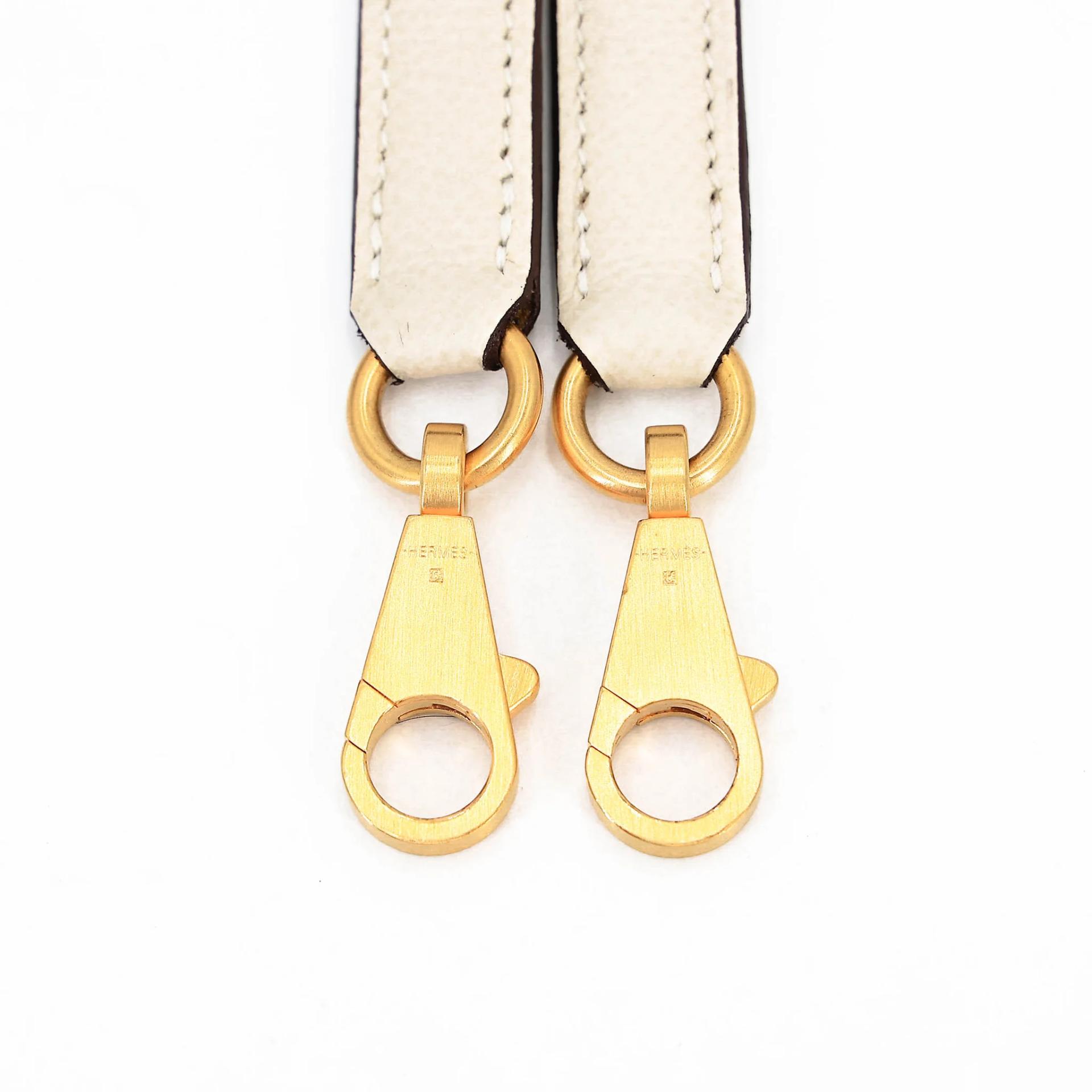 Very Good ( Rank A) HERMÈS Special Order Kelly 25 Sellier HSS Etoupe (18) Craie (10) Epsom Brushed Gold hardware D (2019) - 26