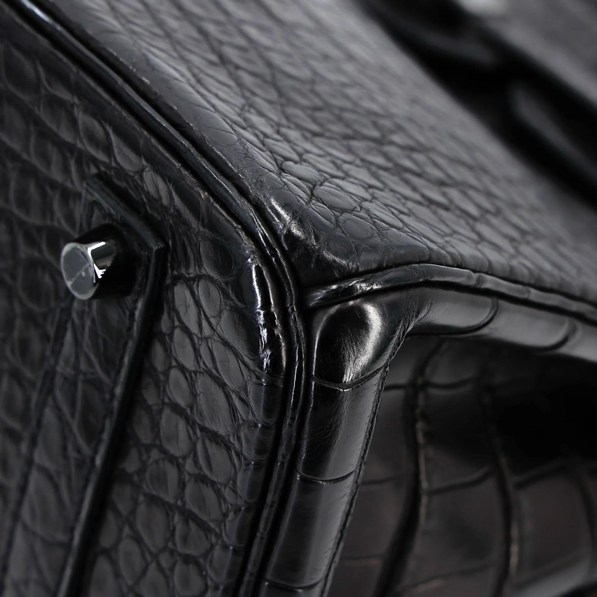 Very Good ( Rank A) HERMÈS Limited Edition Birkin 35 So Black Noir (89) Matte Alligator Black hardware Square O (2011) - 8