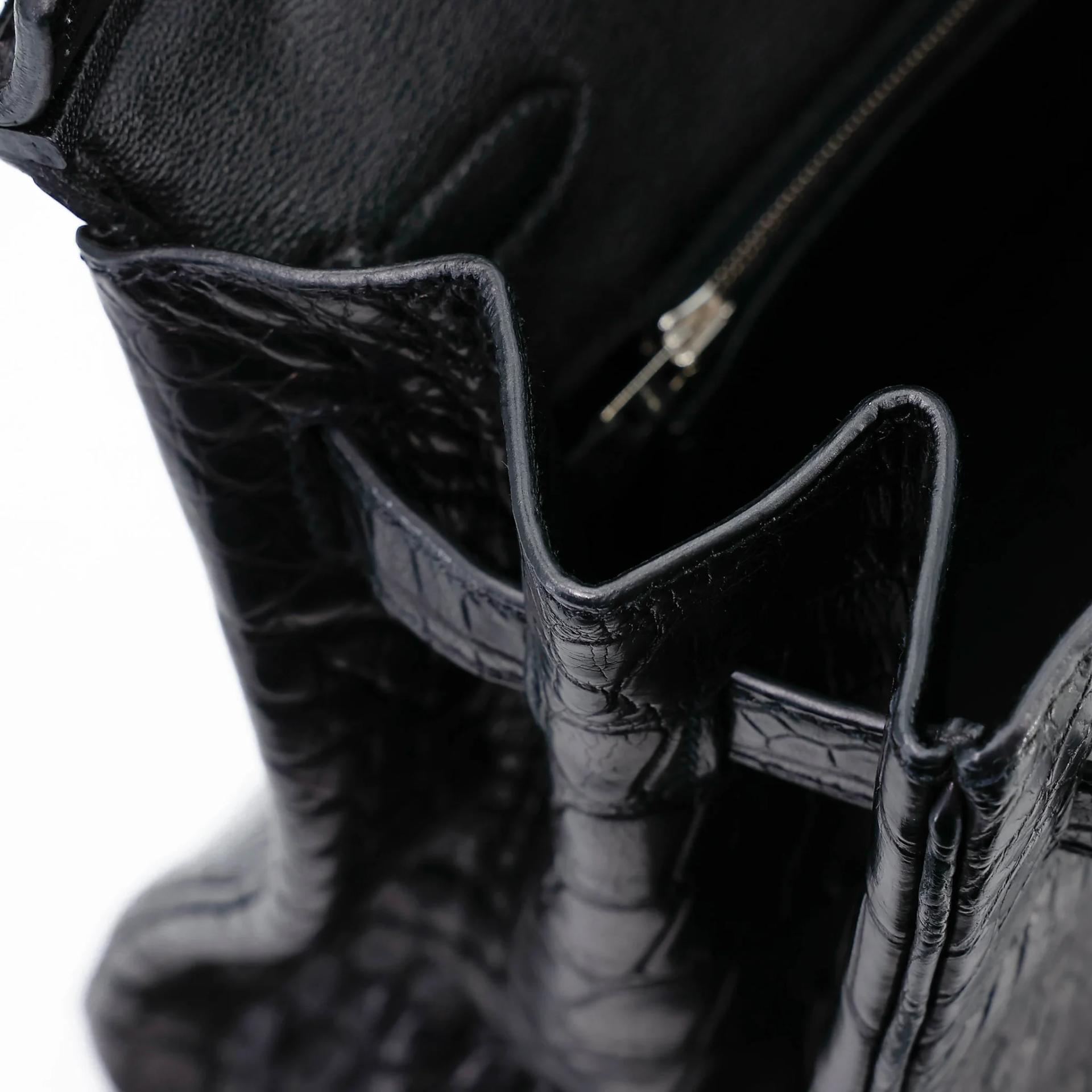 Very Good ( Rank A) HERMÈS Limited Edition Birkin 35 So Black Noir (89) Matte Alligator Black hardware Square O (2011) - 24