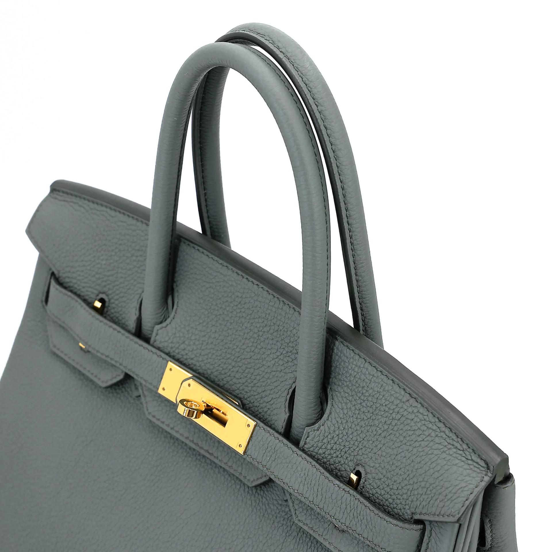 Very Good ( Rank A) HERMÈS Birkin 30 Vert Amande (63) Togo Gold hardware D (2019) - 3