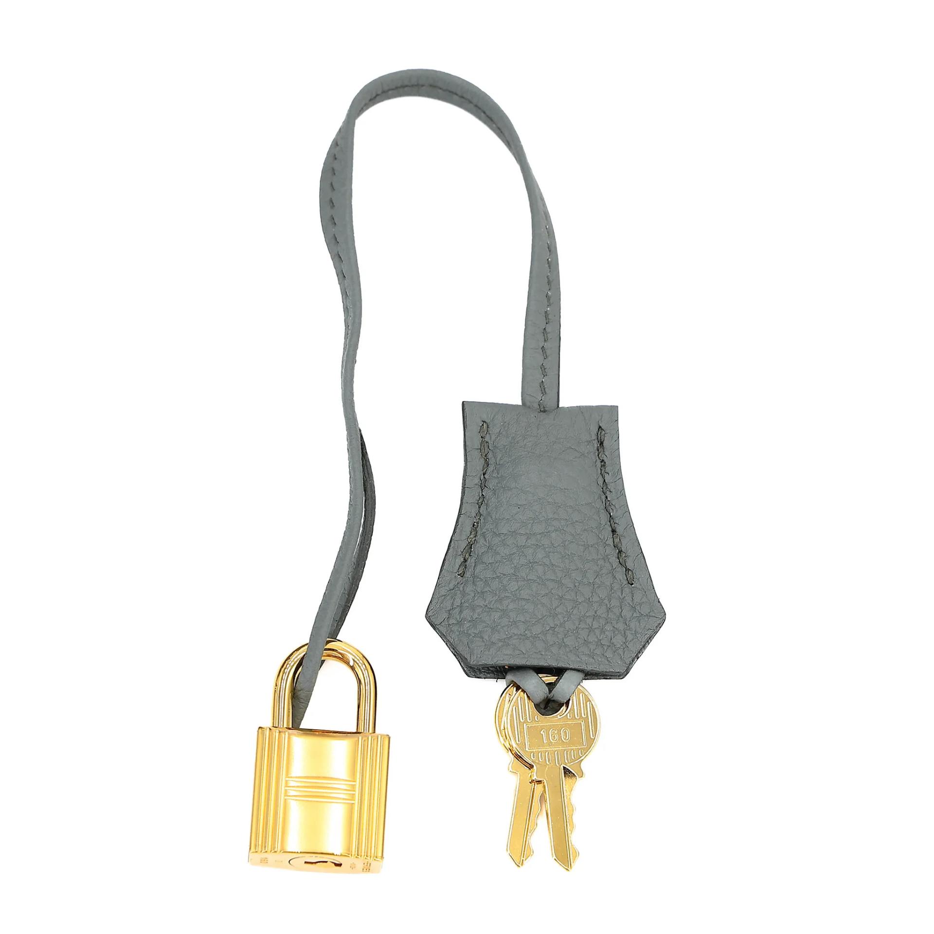 Very Good ( Rank A) HERMÈS Birkin 30 Vert Amande (63) Togo Gold hardware D (2019) - 21