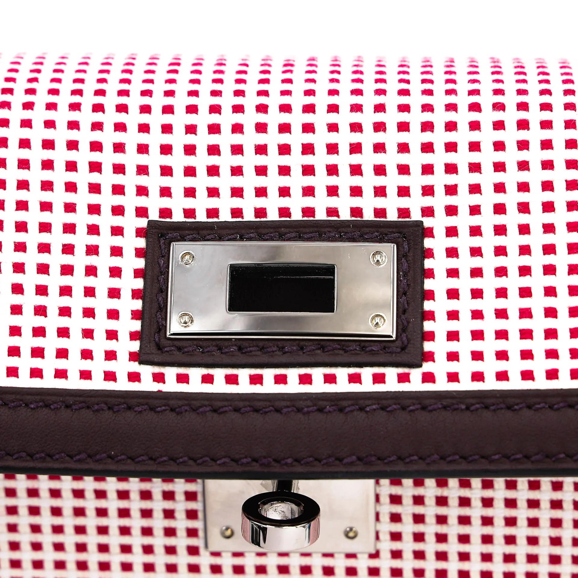 Excellent ( Rank SA ) HERMÈS Limited Edition Kelly 28 Sellier Rouge Sellier (0G) Toile Quadrille canvas Swift Palladium hardware U (2022) - 11
