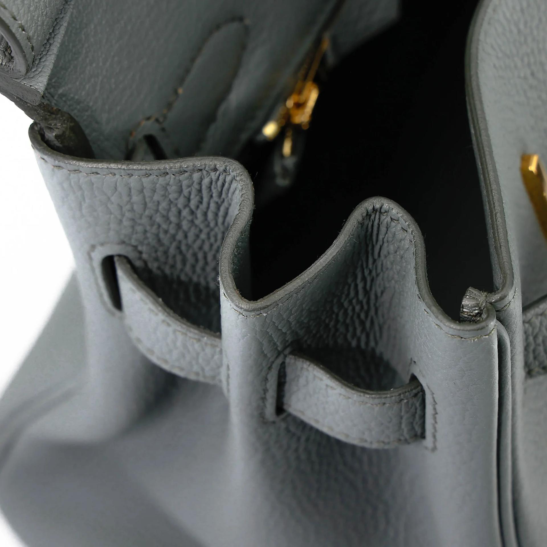 Very Good ( Rank A) HERMÈS Birkin 30 Vert Amande (63) Togo Gold hardware D (2019) - 19