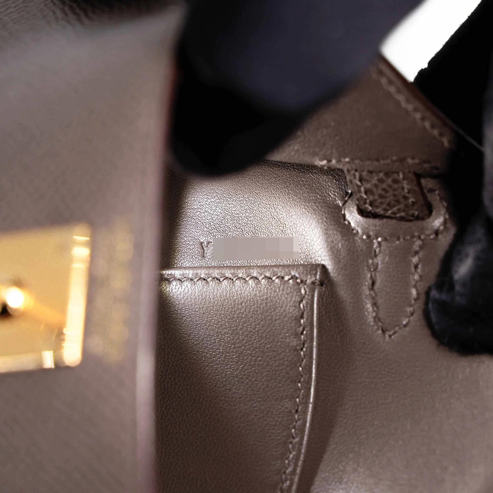 Very Good ( Rank A) HERMÈS Mini Kelly II Etain (8F) Epsom Gold hardware Y (2020) - 20