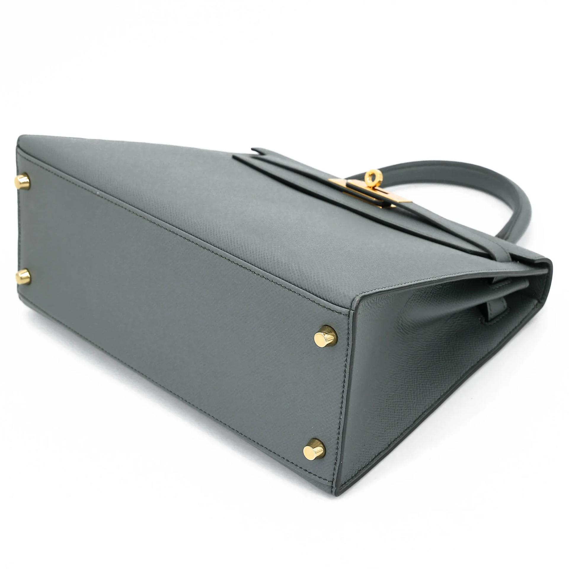 Very Good ( Rank A) HERMÈS Kelly 28 Sellier Vert Amande (63) Epsom Gold hardware D (2019) - 7