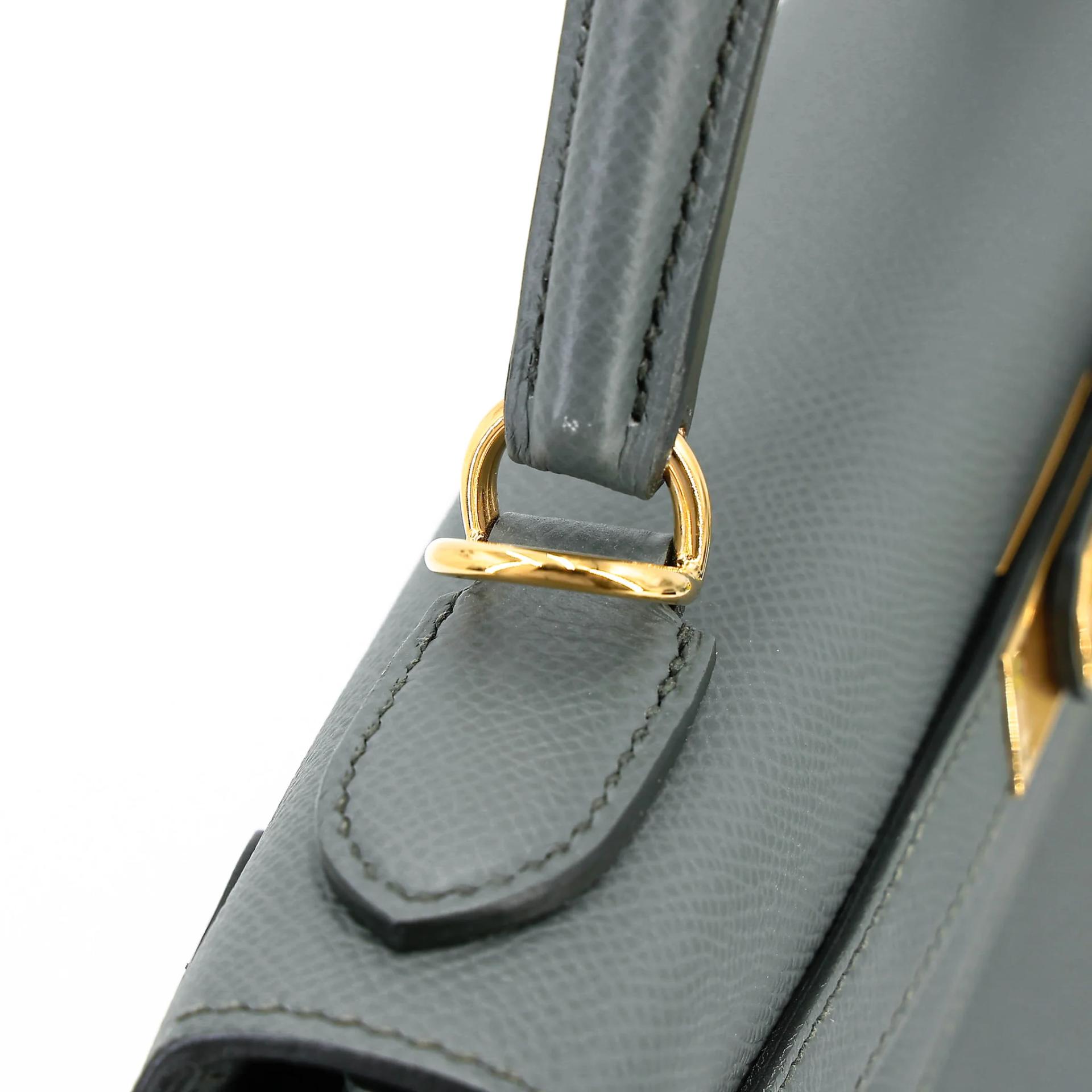 Very Good ( Rank A) HERMÈS Kelly 28 Sellier Vert Amande (63) Epsom Gold hardware D (2019) - 5