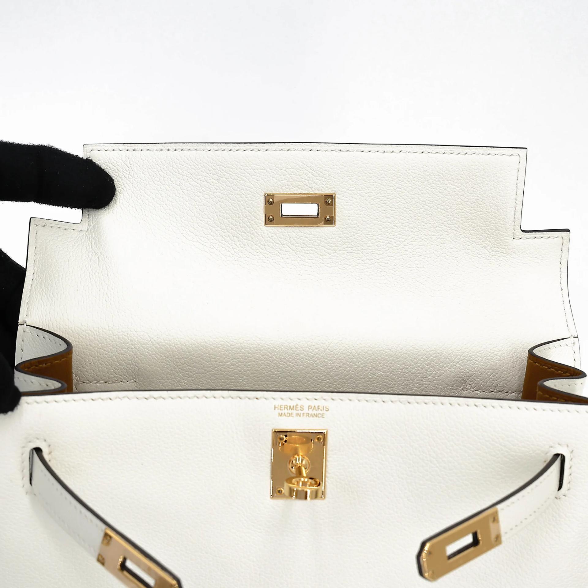 Excellent ( Rank SA ) HERMÈS Kelly Danse Verso White (01) Kraft (2H) Evercolor Gold hardware W (2024) - 16
