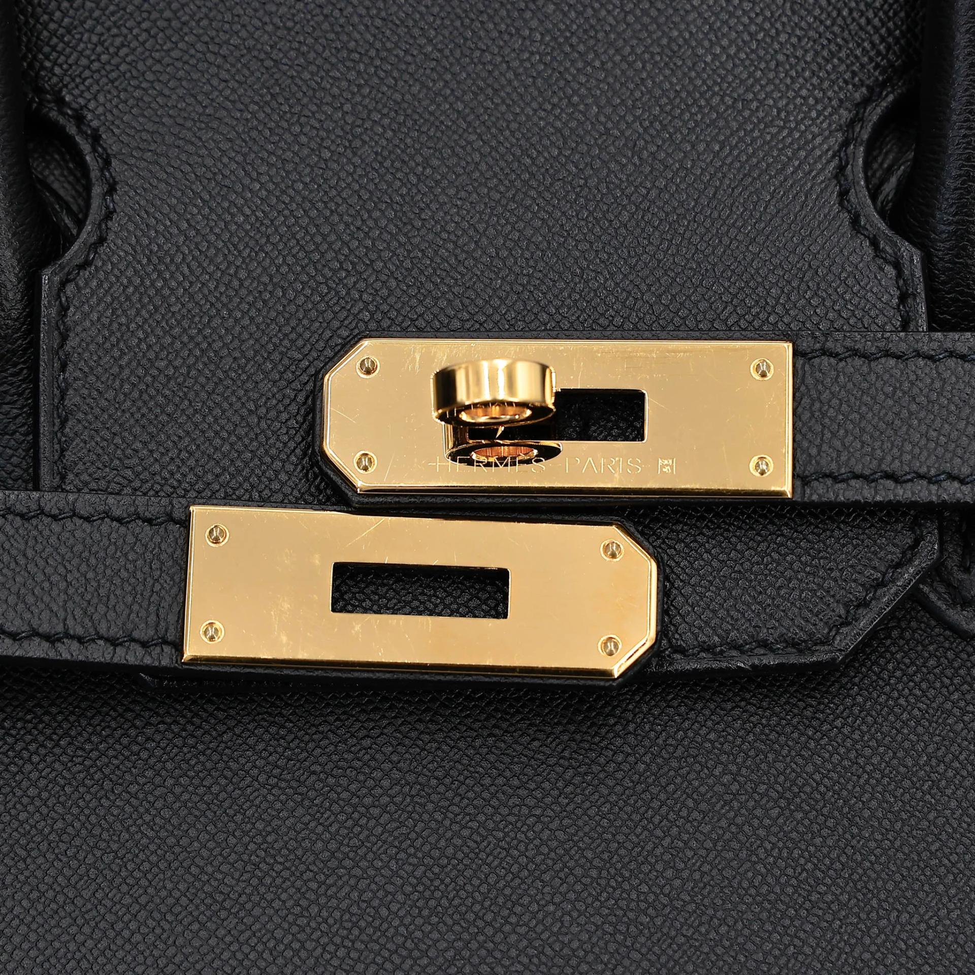 Very Good ( Rank A) HERMÈS Birkin 30 Sellier Noir (89) Madame Gold hardware D (2019) - 17