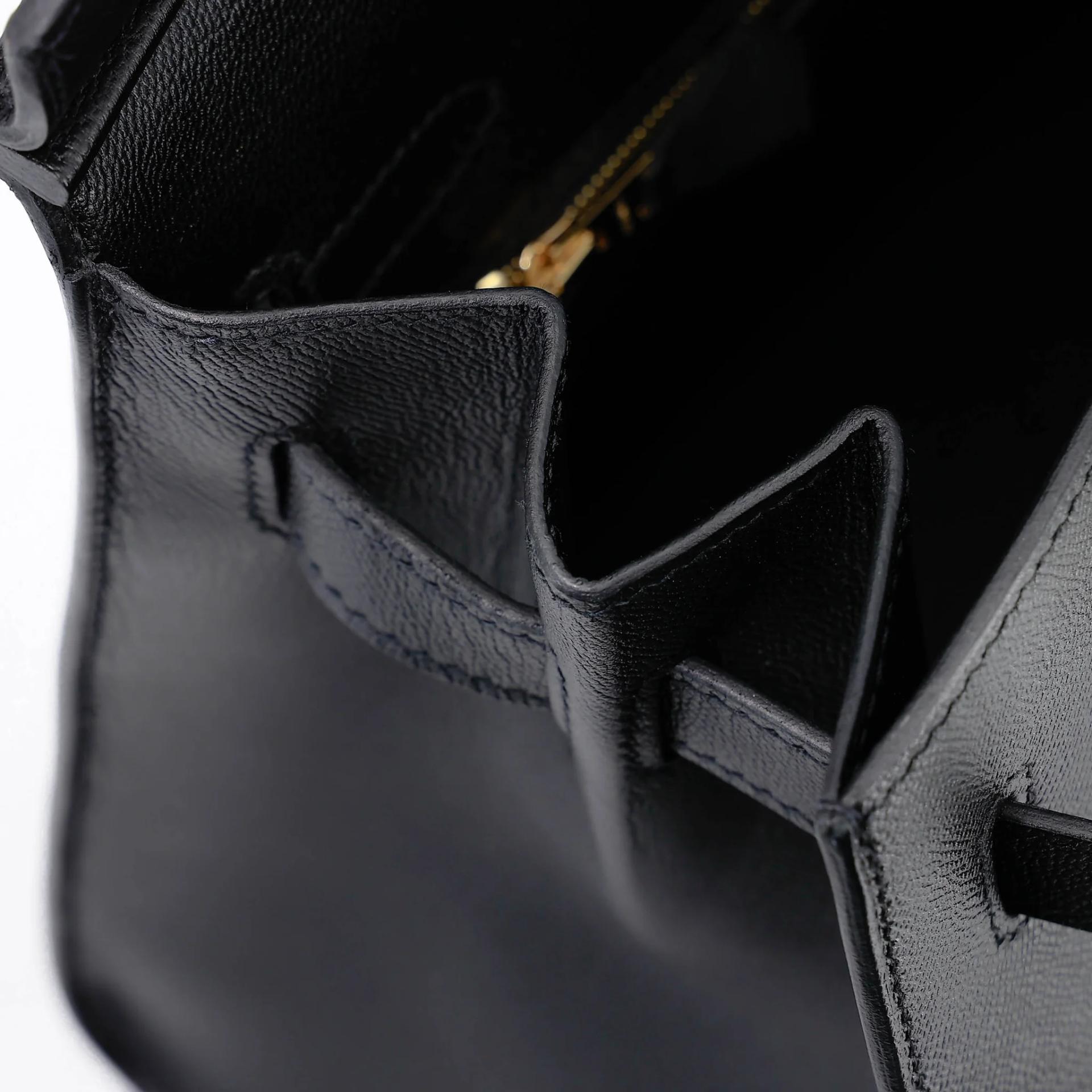 Very Good ( Rank A) HERMÈS Birkin 30 Sellier Noir (89) Madame Gold hardware D (2019) - 27