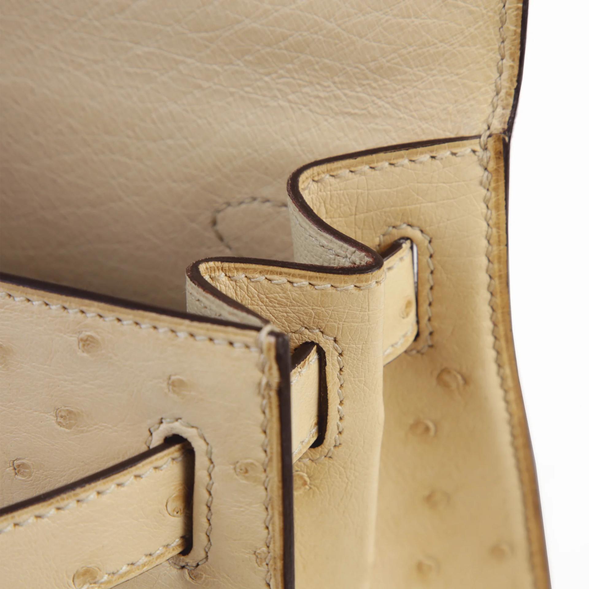 Very Good ( Rank A) HERMÈS Kelly 28 Sellier Parchemin (3C) Ostrich Gold hardware X (2016) - 11