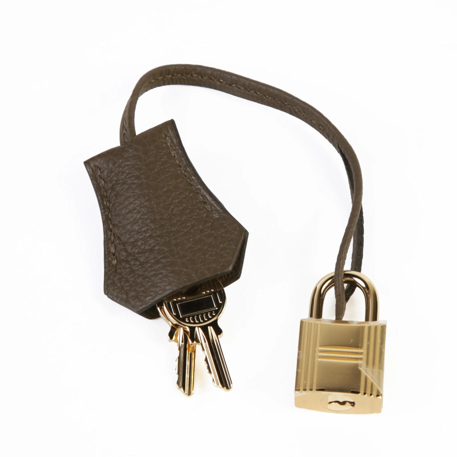 Brand New ( Rank N ) HERMÈS Birkin 25 Vert Loden (V8) Togo Permabrass hardware G (2026) - 14