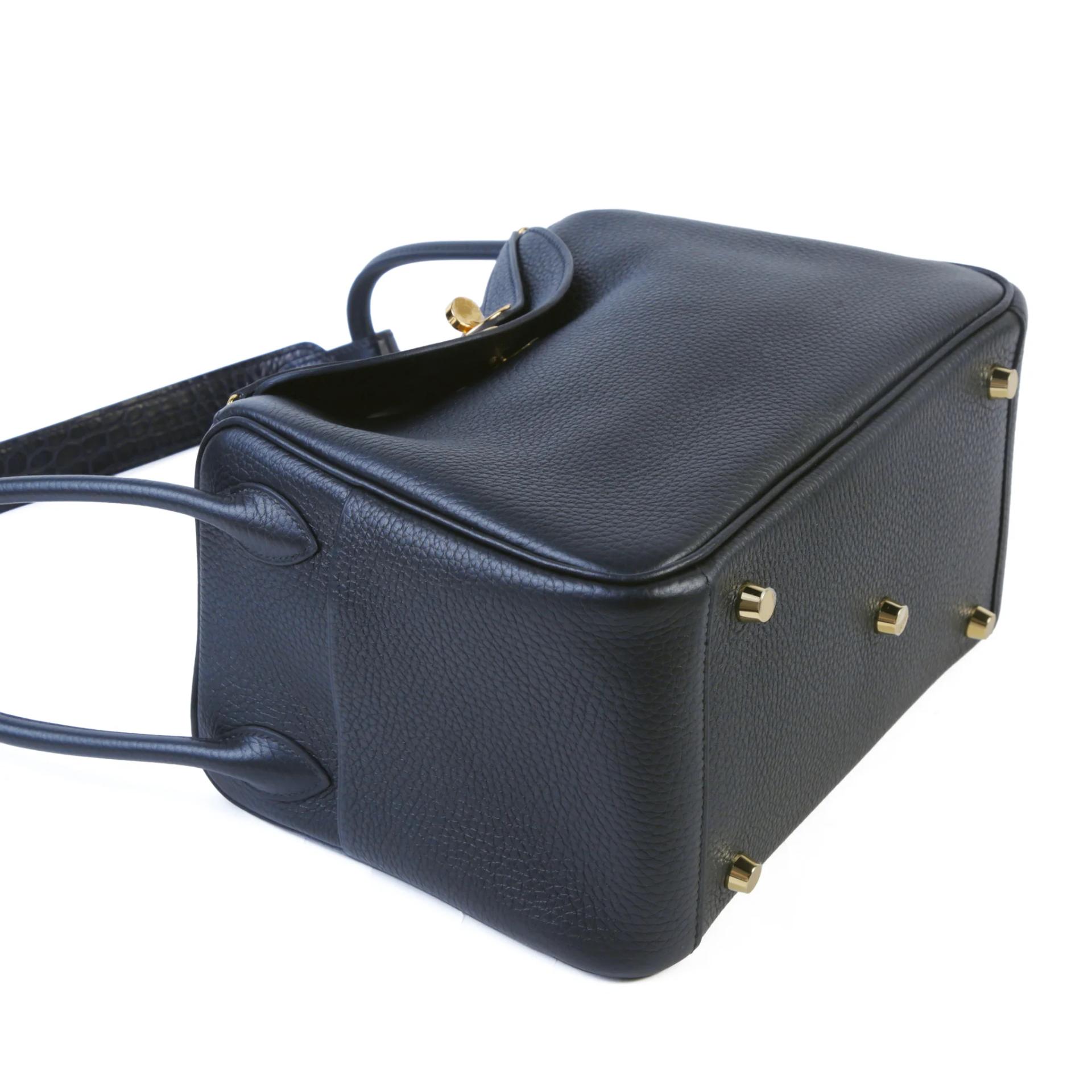 Unused ( Rank NS ) HERMÈS Lindy 26 Touch Noir (89) Clemence Matte Porosus Crocodile Gold hardware U (2022) - 4
