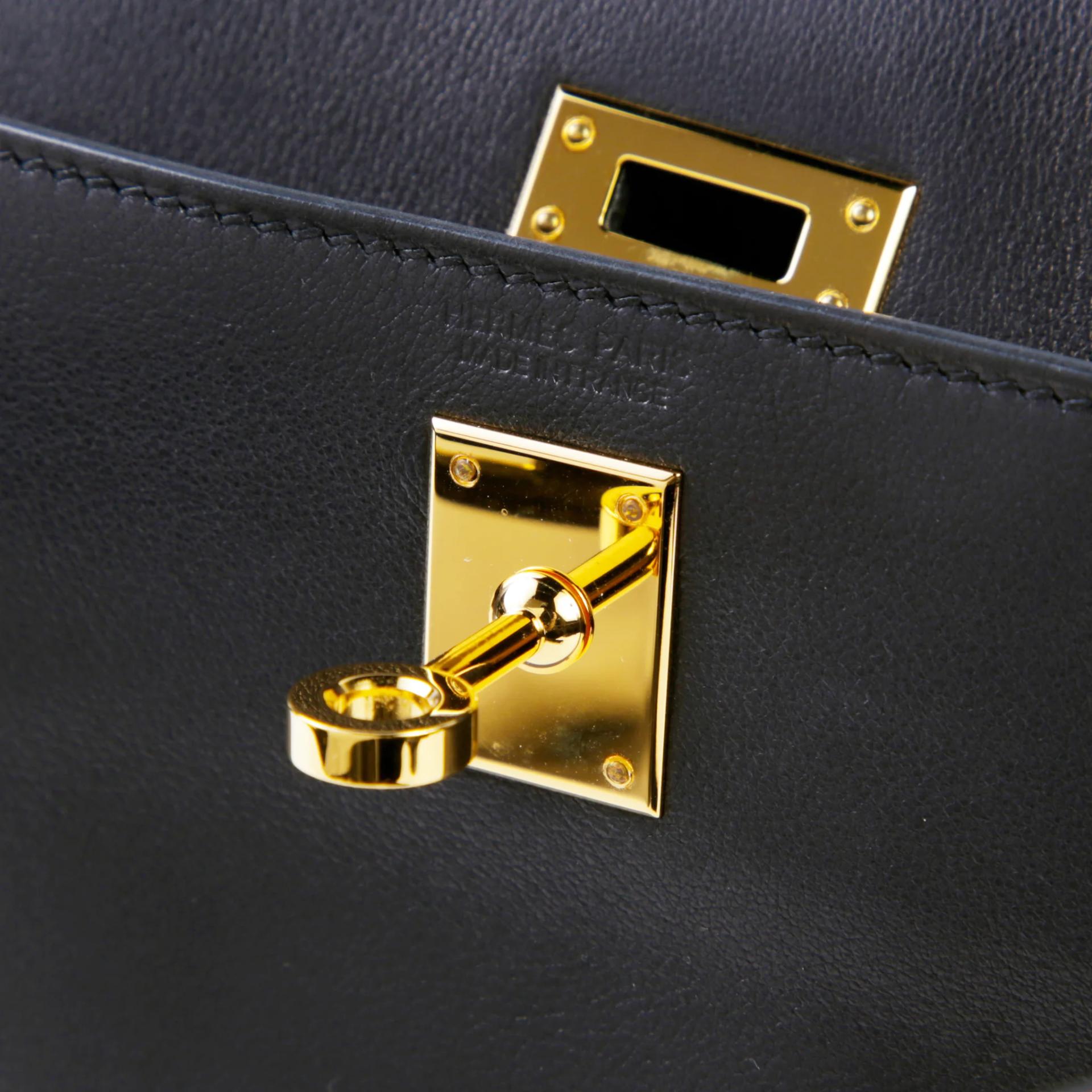 Very Good ( Rank A) HERMÈS Kelly Danse Noir (89) Volupto calfskin Gold hardware K (2025) - 8