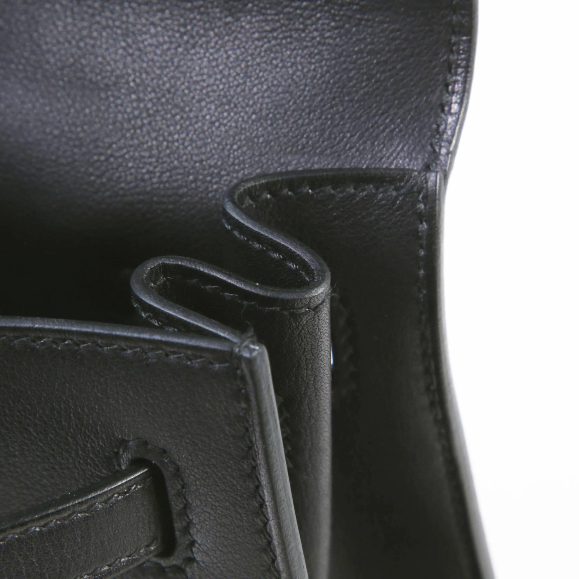 Very Good ( Rank A) HERMÈS Kelly Danse Noir (89) Volupto calfskin Gold hardware K (2025) - 10