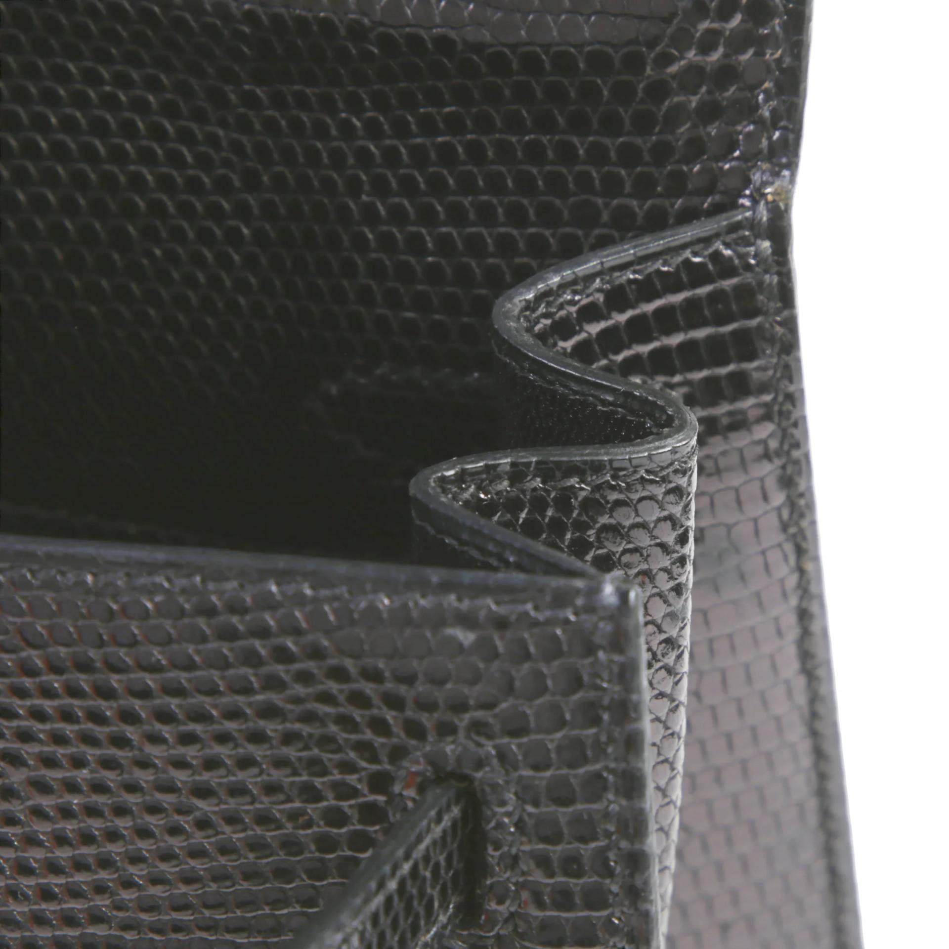 Very Good ( Rank A) HERMÈS Kelly 25 Sellier Noir (89) Lizard Palladium hardware Square F (2002) - 12