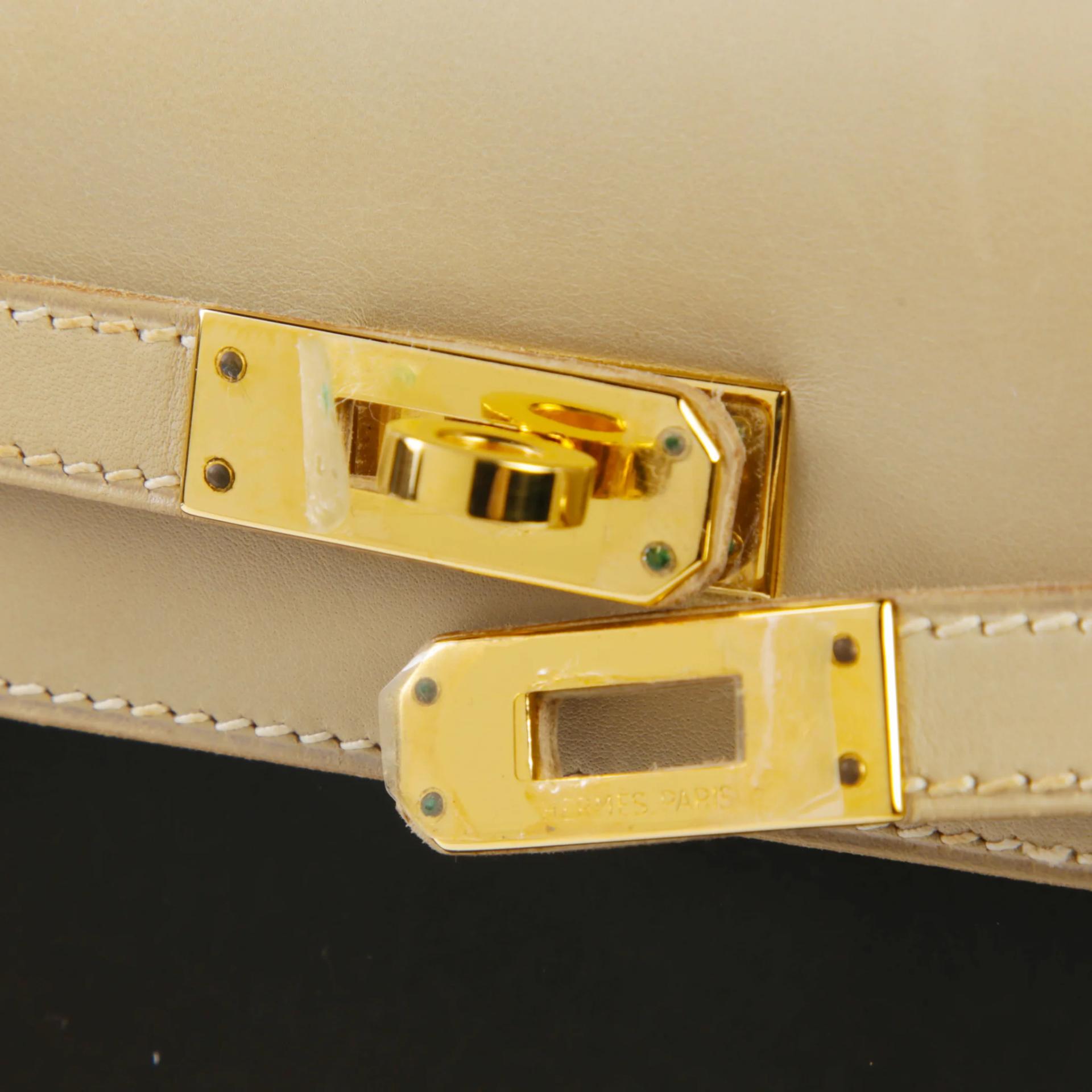 Very Good ( Rank A) HERMÈS Kelly Ado PM Beige Box-calf Amazonia Gold hardware Square E (2001) - 8
