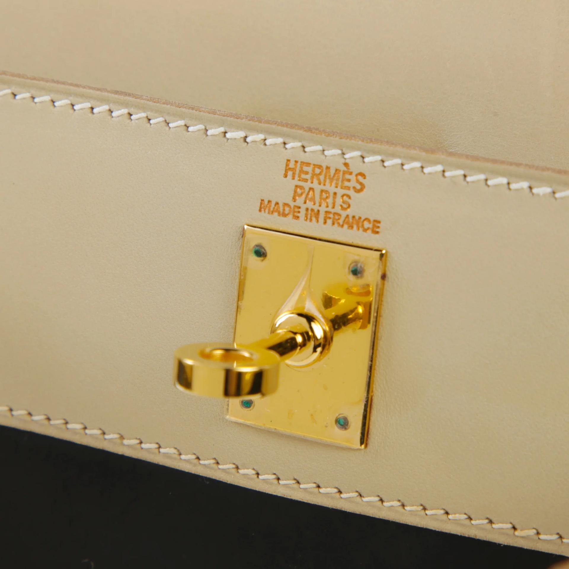 Very Good ( Rank A) HERMÈS Kelly Ado PM Beige Box-calf Amazonia Gold hardware Square E (2001) - 10