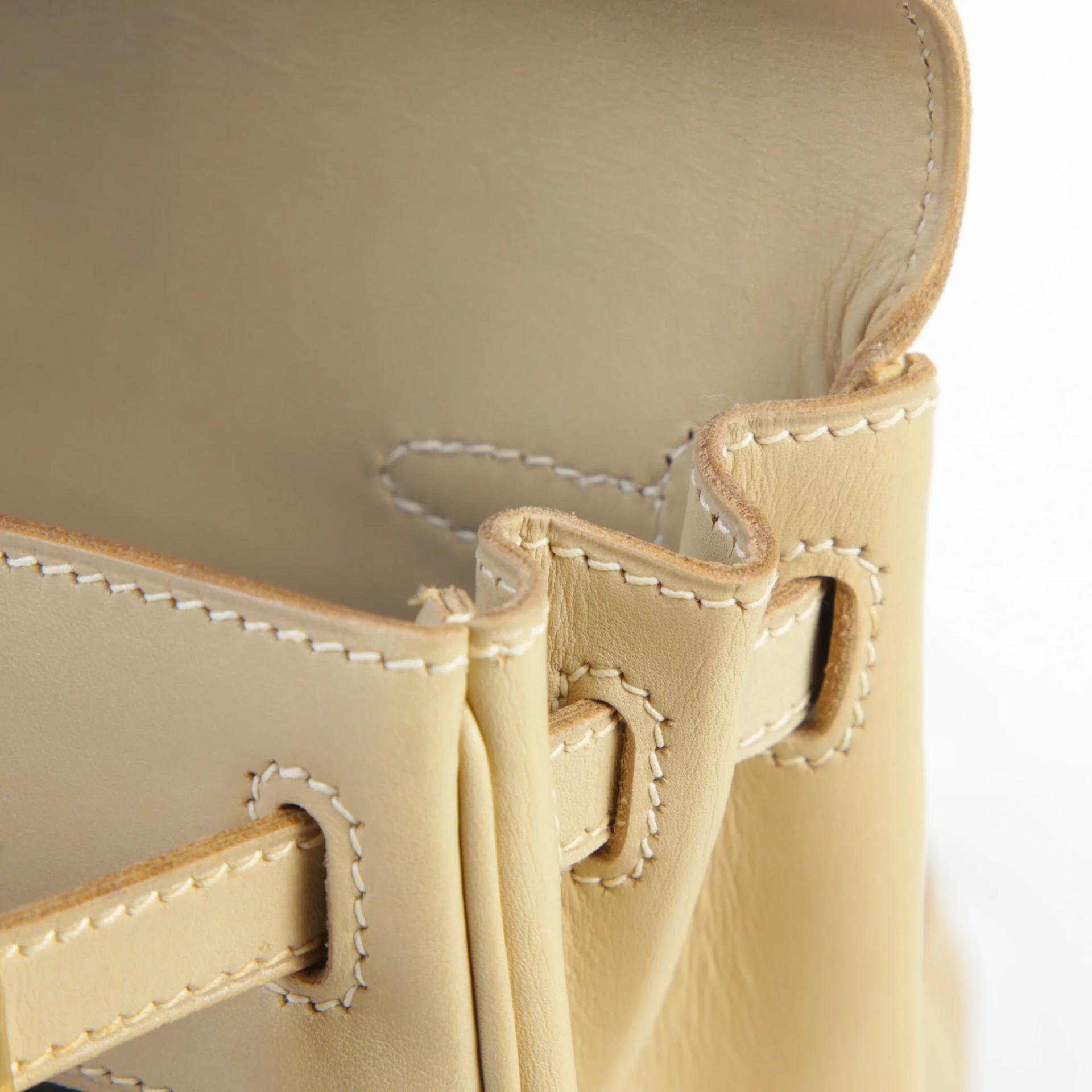 Very Good ( Rank A) HERMÈS Kelly Ado PM Beige Box-calf Amazonia Gold hardware Square E (2001) - 12