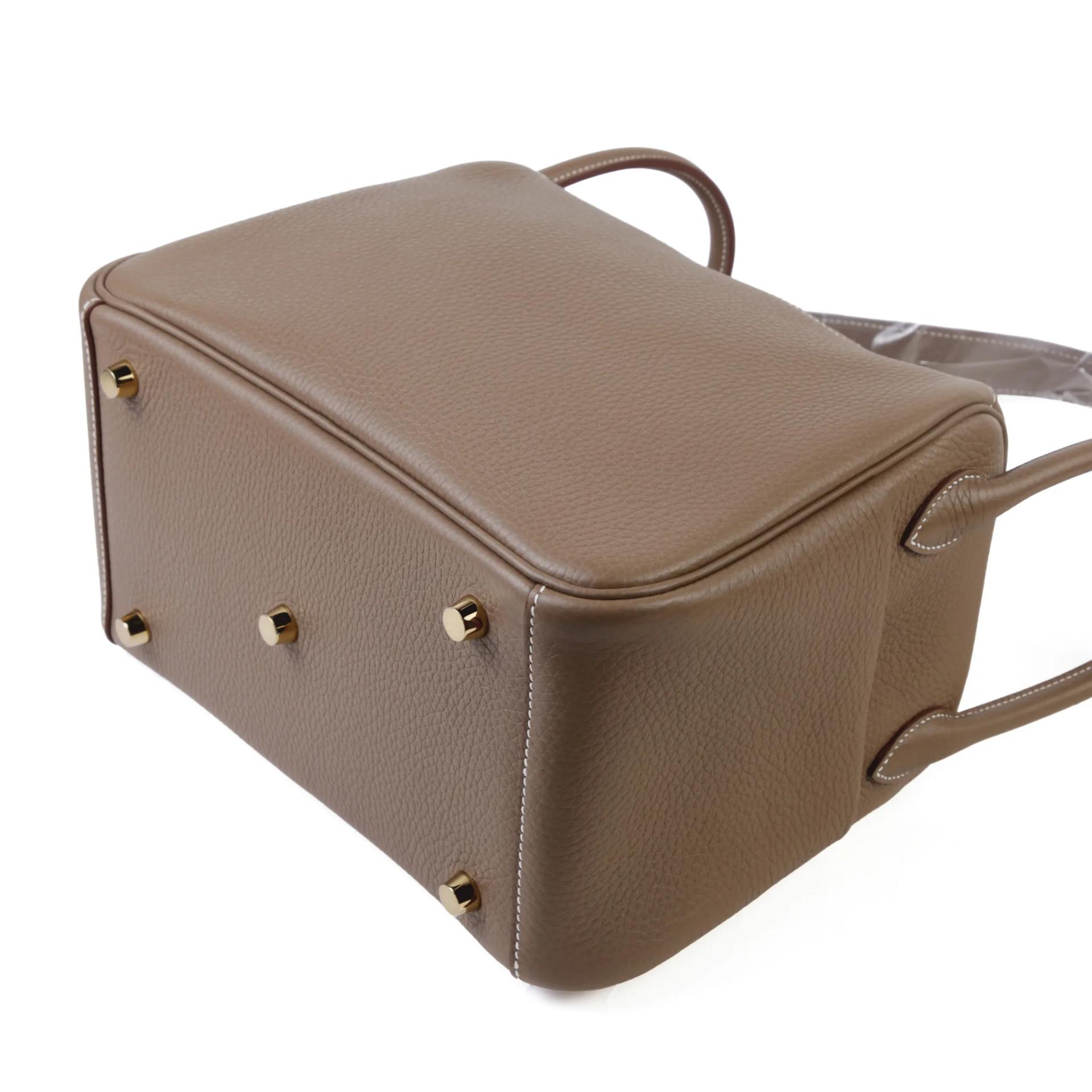 Brand New ( Rank N ) HERMÈS Lindy 26 Etoupe (18) Clemence Gold hardware G (2026) - 7