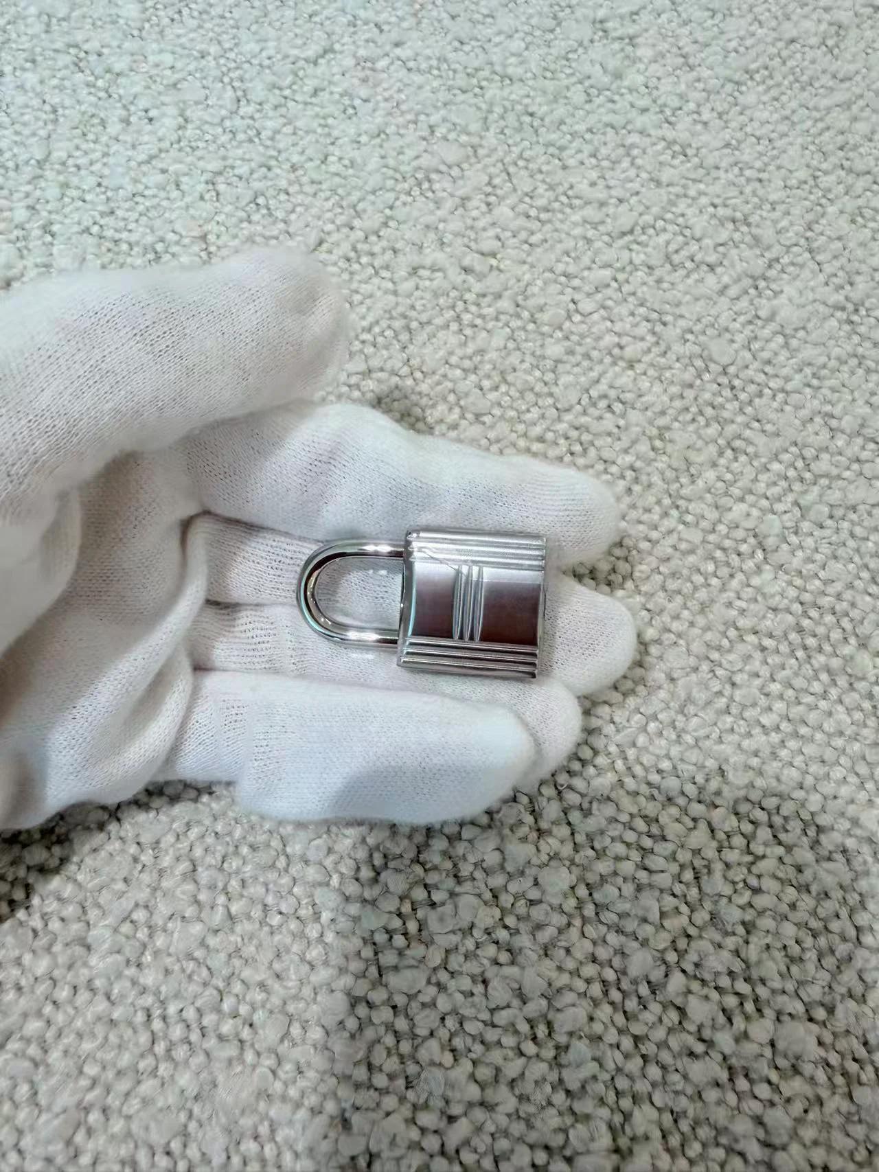Brand New ( Rank N ) HERMÈS Picotin Lock PM Purple (X3) Clemence Palladium hardware G (2026) - 19