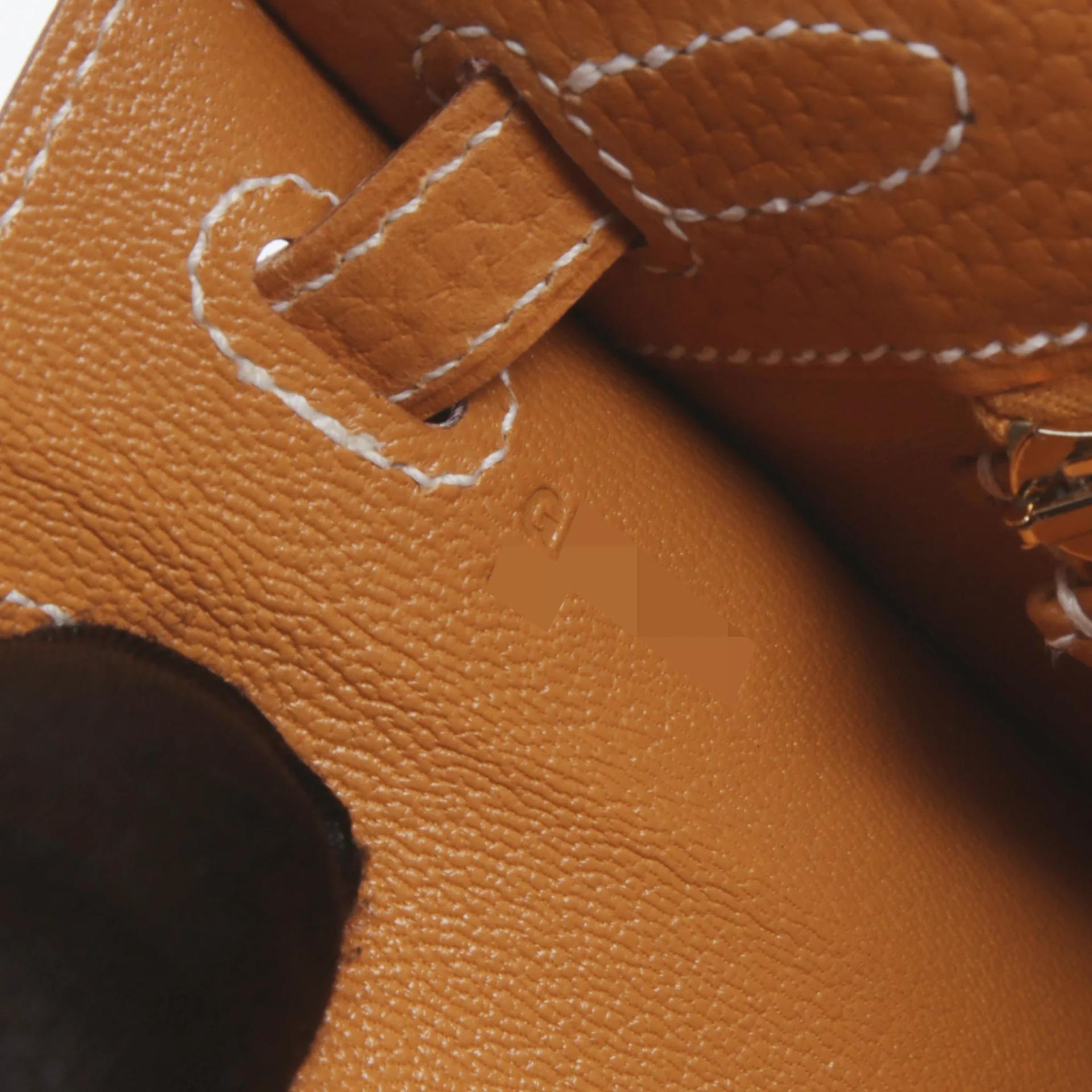 Unused ( Rank NS ) HERMÈS Kelly 25 Sellier Natural Sable (21) Vache Gold hardware G (2026) - 13