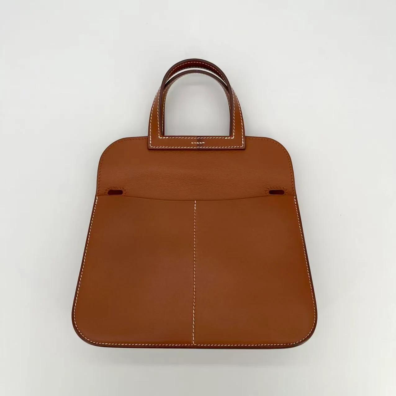 Very Good ( Rank A) HERMÈS Halzan Mini Fauve (34) Barenia Faubourg Palladium hardware A (2017) - 9