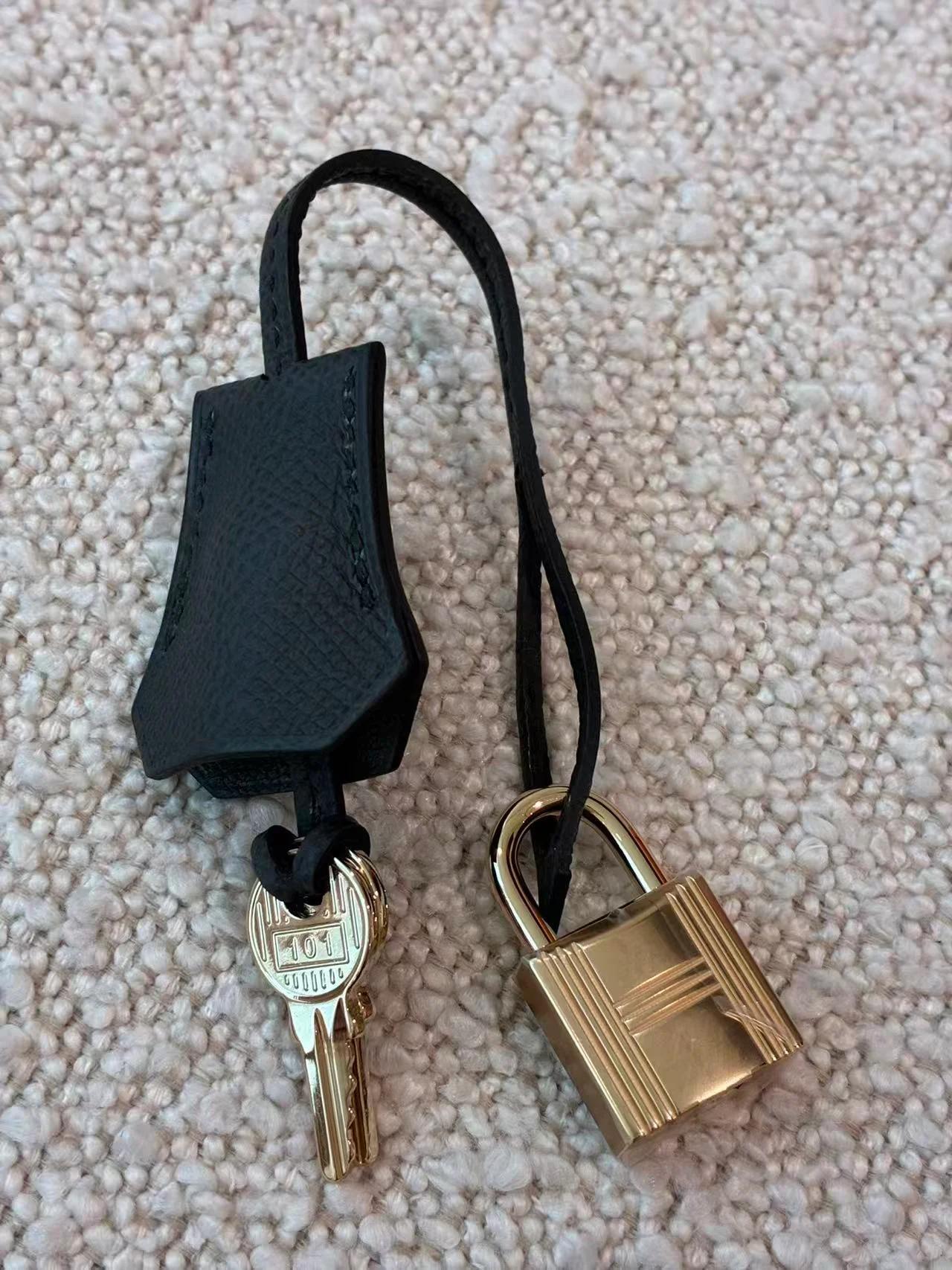 Brand New ( Rank N ) HERMÈS Kelly 25 Sellier Plomb (8P) Epsom Permabrass hardware G (2026) - 26