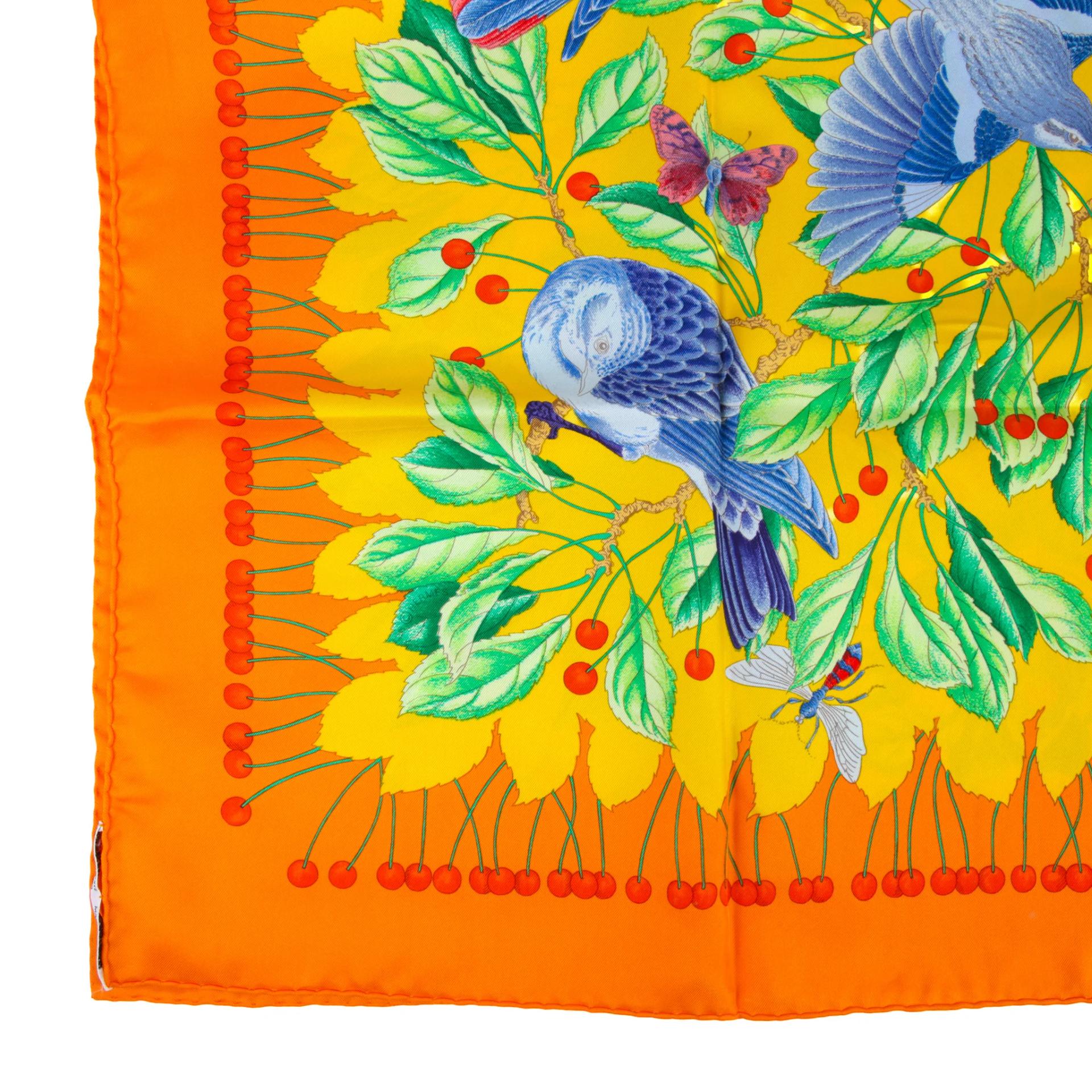 Very Good ( Rank A) HERMÈS Carre 90 scarf Les merises Orange Yellow Green Silk - 3