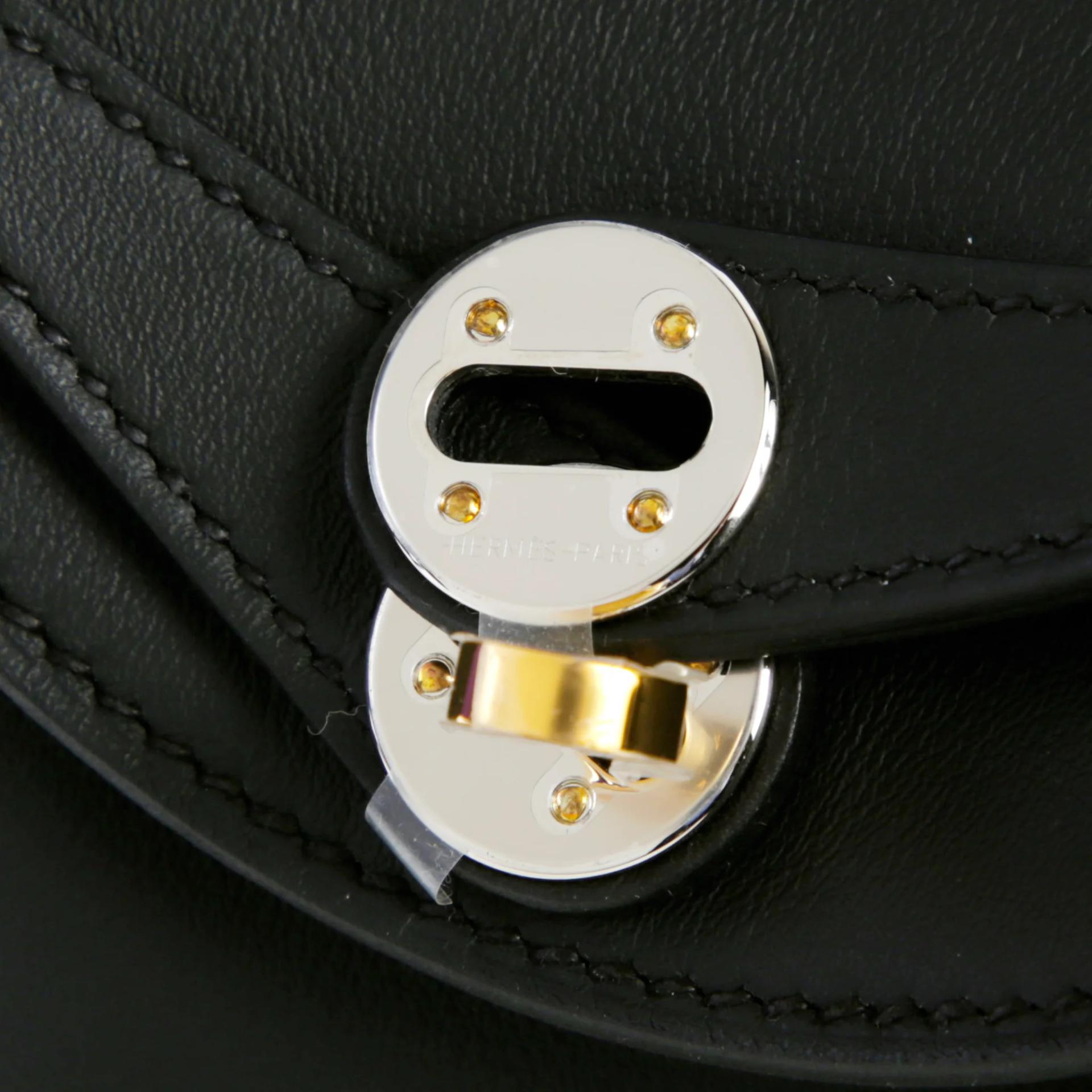 Unused ( Rank NS ) HERMÈS Mini Lindy Noir (89) Swift Electrum hardware K (2025) - 8